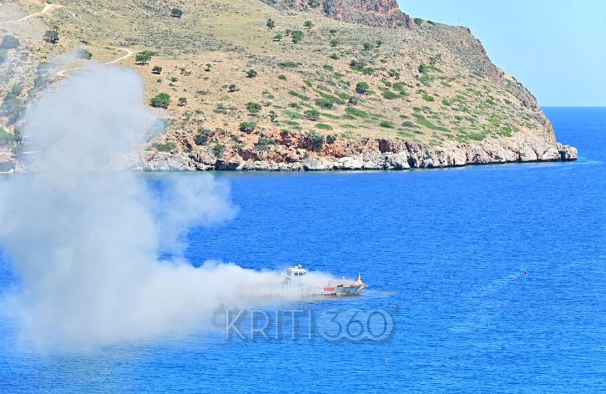 Στον βυθό του Αποκόρωνα το «Φολέγανδρος» για το καταδυτικό πάρκο της Κρήτης, δείτε βίντεο και φωτογραφίες