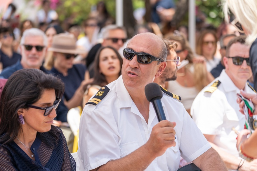Το Spetses Mini Marathon γιορτάζει: 15 χρόνια Ιστορίας που άλλαξαν τον χάρτη του αθλητικού τουρισμού στην Ελλάδα