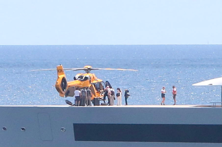 Στη Βάρκιζα το superyacht του ιδρυτή της WhatsApp: Έχει μήκος 100 μέτρα κι αξίζει 325 εκατ. ευρώ, δείτε φωτογραφίες και βίντεο
