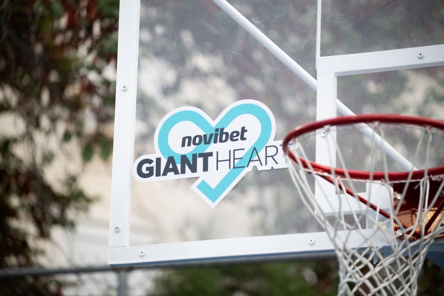 Giant Heart: Το πρόγραμμα κοινωνικής προσφοράς της Novibet με δράσεις σε όλη την Ελλάδα