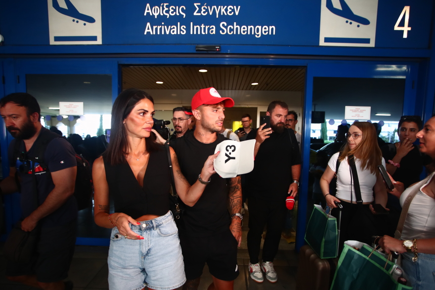 Ολυμπιακός: Προσγειώθηκε στην Ελλάδα και ανακοινώνεται από τους Πειραιώτες ο Μαφέο, βίντεο 
