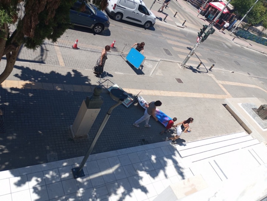 Άνδρας εισέβαλε στο δημαρχείο Ρεθύμνου και προκάλεσε ζημιές στο γραφείο του δημάρχου