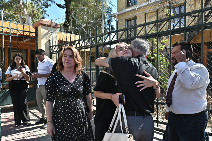 Ισόβια στον πρώτο κατηγορούμενο για τον θάνατο του 11χρονου Μάριου στο Μενίδι, ξέσπασε σε κλάματα η μητέρα του παιδιού