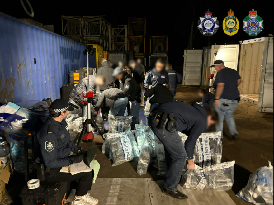 Κατάσχεση ρεκόρ στην Αυστραλία: Εντοπίστηκαν 2,7 τόνοι κοκαΐνης αξίας 500 εκατ. ευρώ σε υπόγεια καταφύγια, δείτε βίντεο και φωτογραφίες