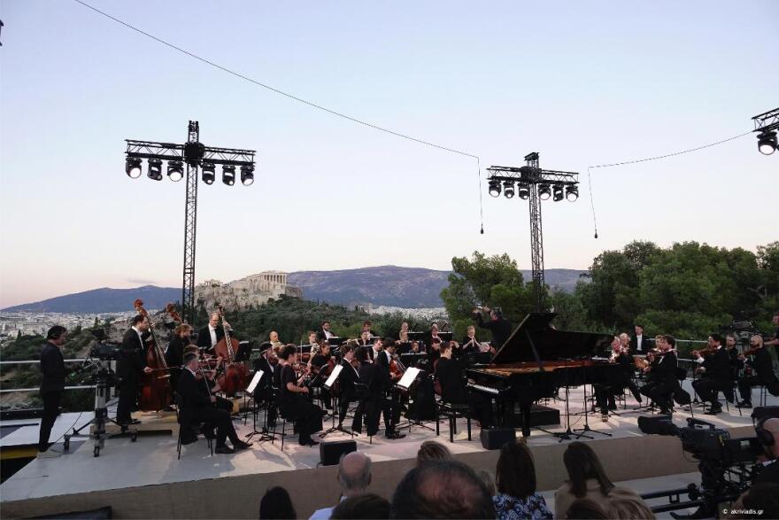 Πνύκα: Μαγική μουσική βραδιά με φόντο την Ακρόπολη