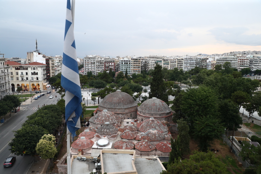 Το μεγαλύτερο οθωμανικό λουτρό των Βαλκανίων επιστρέφει στο κοινό: Το Μπέη Χαμάμ στη Θεσσαλονίκη υποδέχεται ξανά επισκέπτες