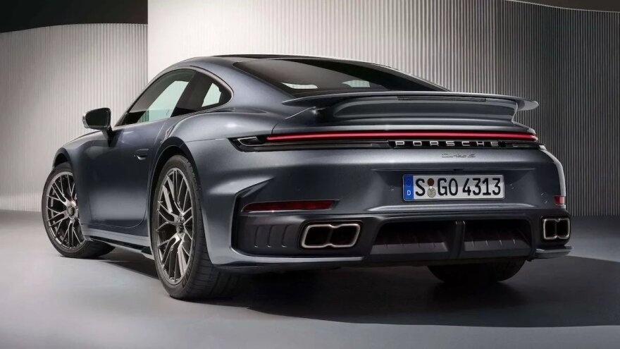 Η Porsche αναδιοργανώνεται