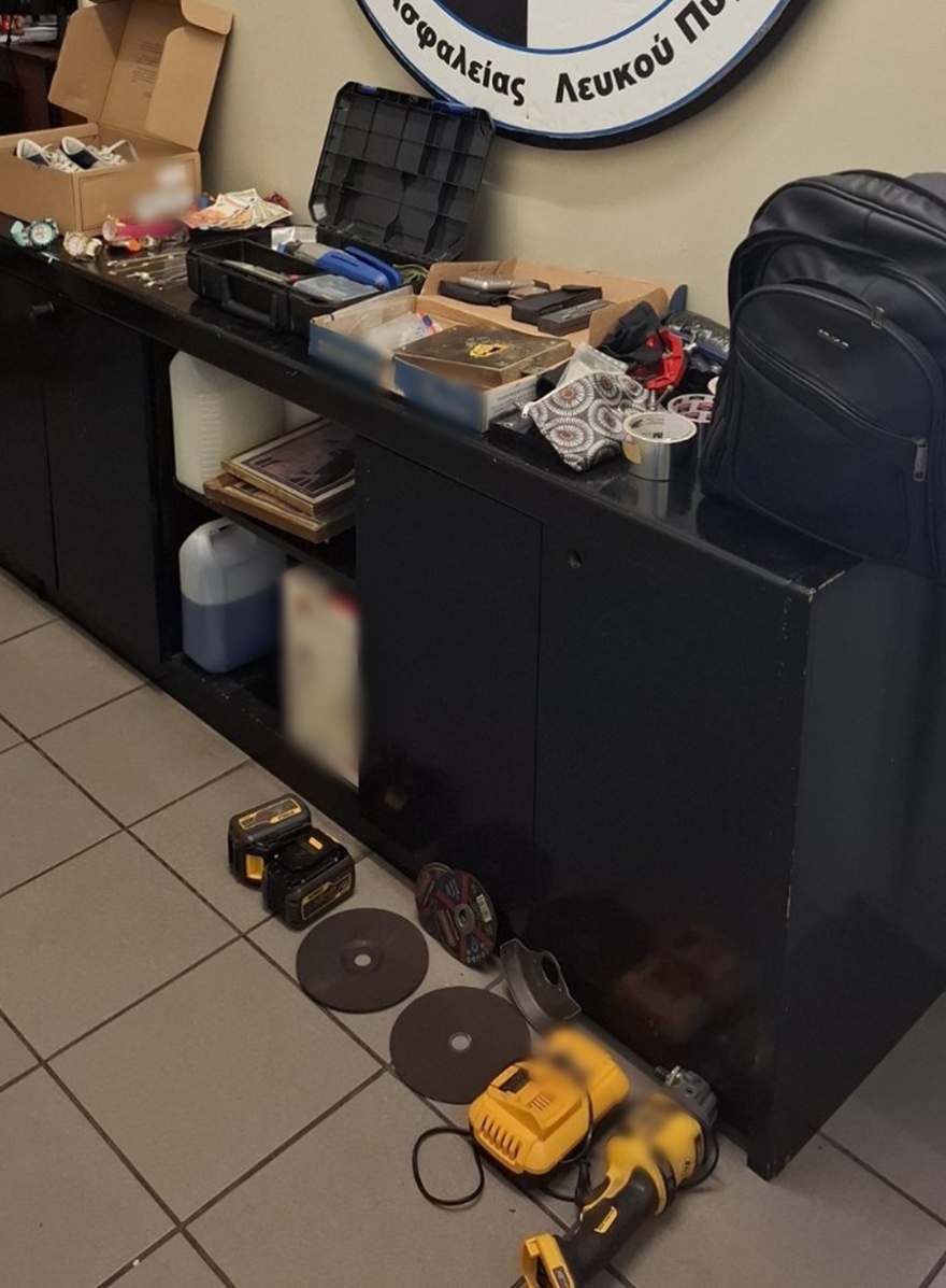 Εξαρθρώθηκε σπείρα που χτυπούσε διαμερίσματα στη Θεσσαλονίκη, άνω των 585.000 ευρώ η λεία της