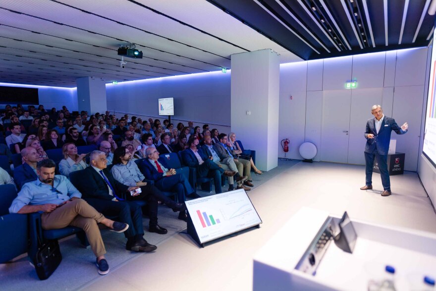 Ο Eric Topol στο 2ο Evolve Lecture Series του UNIC Athens: «Η μεγάλη στροφή της ιατρικής είναι η πρόληψη»