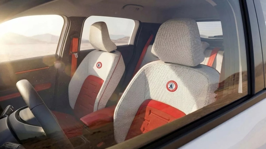 Η Citroen τιμά το Γαλλικό Πολεμικό Ναυτικό