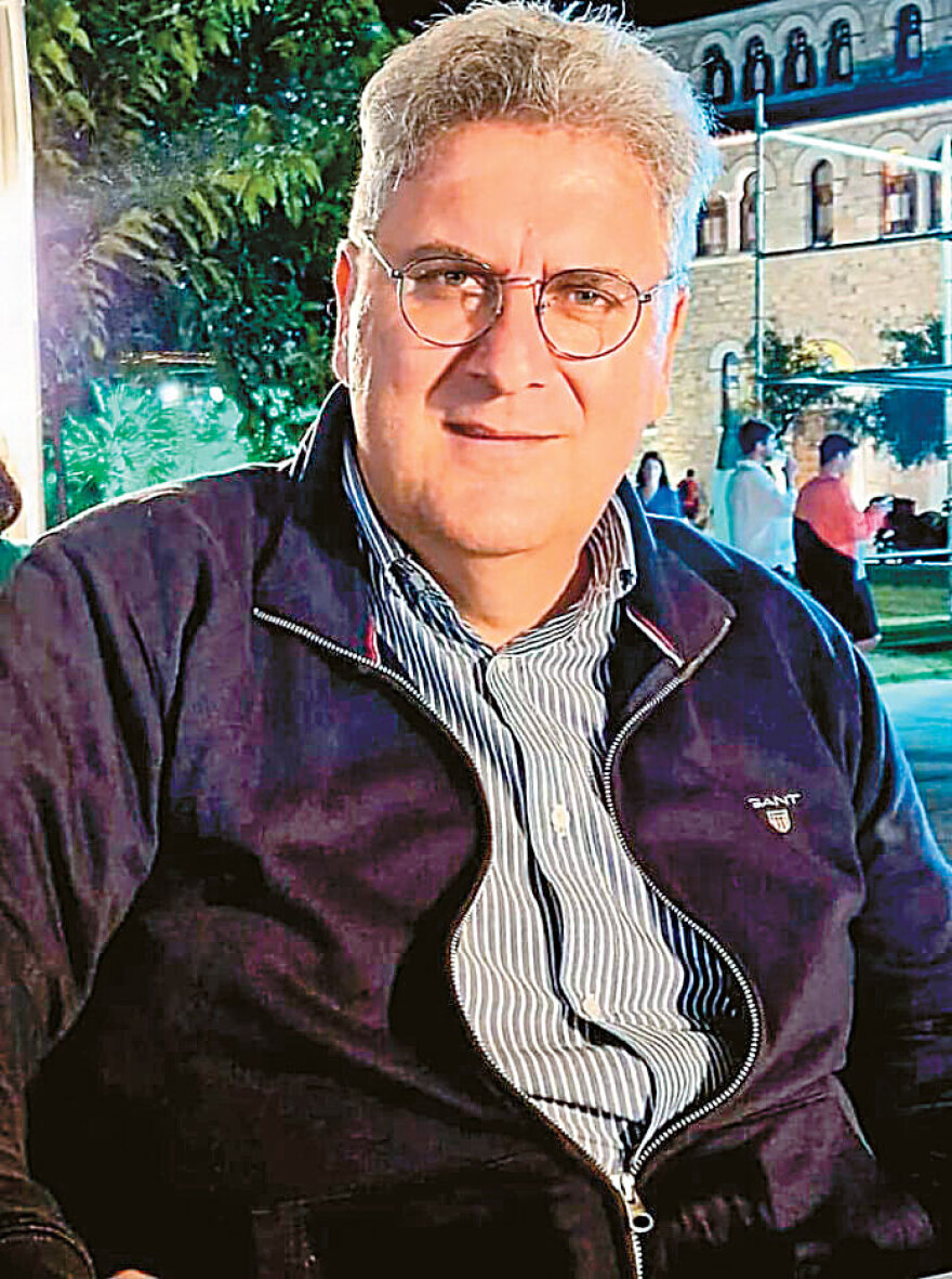 Ο Τσίπρας ρημάζει και από στελέχη το ΠΑΣΟΚ: Ποιοι πάνε, ποιοι ετοιμάζονται και ποιοι το σκέφτονται