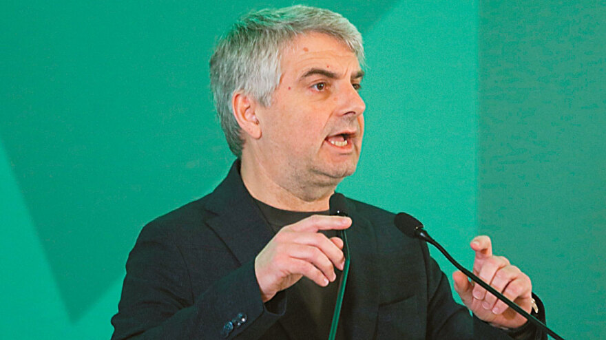 Ο Τσίπρας ρημάζει και από στελέχη το ΠΑΣΟΚ: Ποιοι πάνε, ποιοι ετοιμάζονται και ποιοι το σκέφτονται