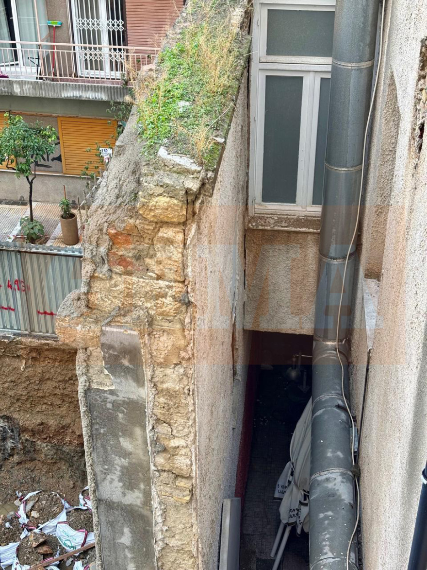 «Αν γινόταν σε ώρα λειτουργίας, θα είχαμε νεκρούς»: Η κατάρρευση μεσοτοιχίας σε ταβέρνα στο Παγκράτι, οι ομοιότητες με τα Πετράλωνα και ο Λιβανέζος εργολάβος που παραμένει άφαντος