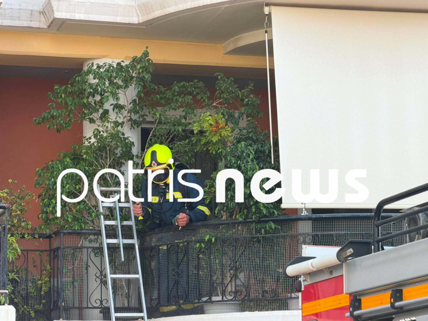 Φωτιά σε διαμέρισμα στον Πύργο μετά από έκρηξη σε κλιματιστικό, στο νοσοκομείο μητέρα και παιδί