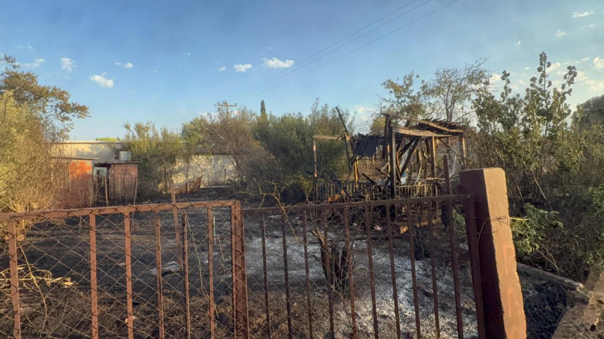 Οριοθετήθηκε η φωτιά στη Νέα Καλλικράτεια της Χαλκιδικής