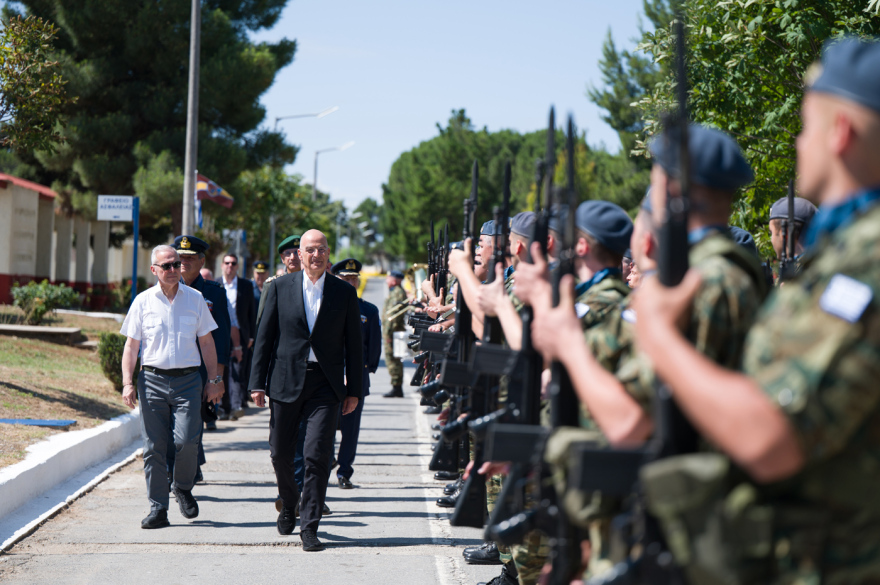 Στα εγκαίνια του Κέντρου Διακλαδικής Εκπαίδευσης drone στην Τρίπολη ο Δένδιας, δείτε βίντεο και φωτογραφίες