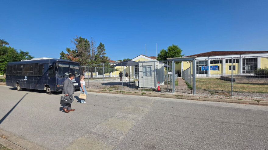 Συνεχίζεται η δίκη για τα Τέμπη, στη δικογραφία τα βίντεο της εμπορικής αμαξοστοιχίας
