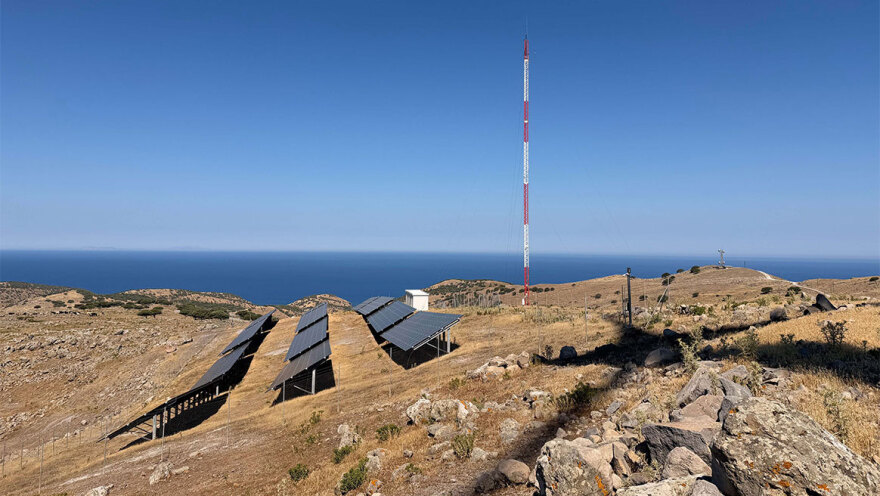 Πώς ο Άη Στράτης έγινε πρότυπο ενεργειακό νησί με ΑΠΕ έως 98% 
