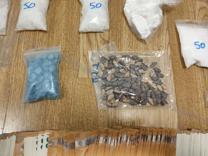 Τρεις συλλήψεις για διακίνηση ναρκωτικών στην Αττική, είχαν προσδοκώμενο κέρδος τουλάχιστον 125.000 ευρώ