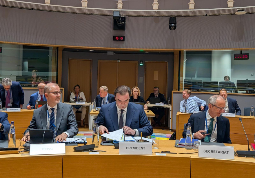 Πιερρακάκης από Eurogroup: Καταλήγουμε σε κοινή προσέγγιση για τη ψηφιακή χρηματοδότηση, να αποδειχθεί προσωρινή η κατάσταση στη Μέση Ανατολή