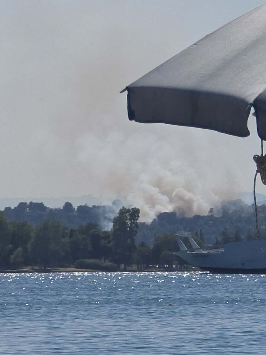 Φωτιά τώρα στον Ωρωπό, ήχησε το 112, στην μάχη και 4 εναέρια
