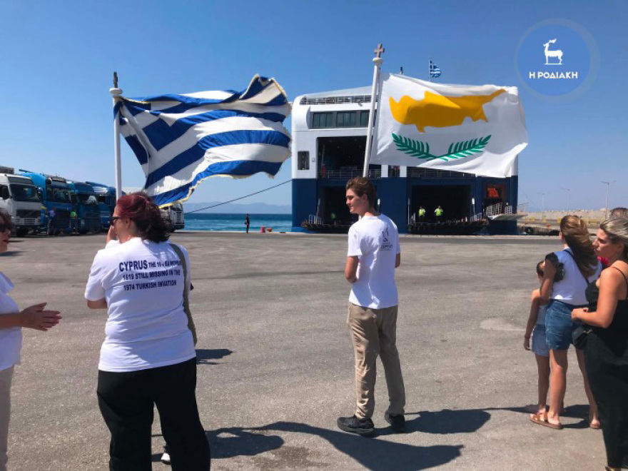 Έφτασαν στη Ρόδο οι Κύπριοι μοτοσικλετιστές της «Πρωτοβουλίας Μνήμης Ισαάκ-Σολωμού», δείτε φωτογραφίες