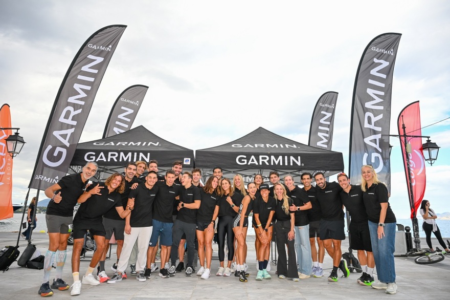 Spetses Mini Marathon:Γιατί χιλιάδες άνθρωποι ταξιδεύουν κάθε Οκτώβριο στις Σπέτσες για να τρέξουν μόλις 5 χιλιόμετρα;