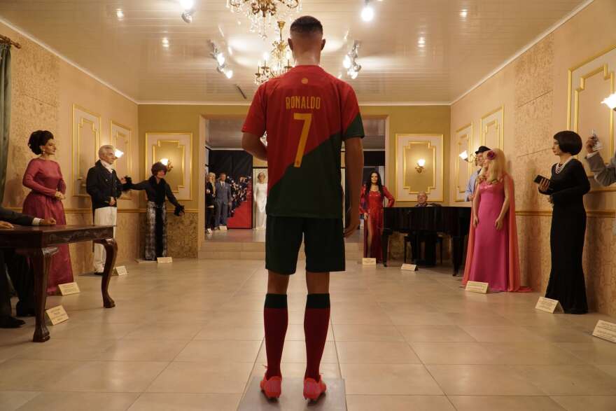 Ο Κριστιάνο Ρονάλντο έγινε έκθεμα στο Μουσείο Κέρινων Ομοιωμάτων στην Καβάλα, δείτε βίντεο