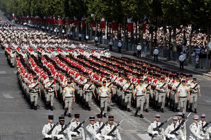 Φωτογραφίες και βίντεο από την μεγαλειώδη παρέλαση για την Ημέρα της Βαστίλης: Στο Παρίσι Μητσοτάκης, Ζελένσκι και Ευρωπαίοι ηγέτες