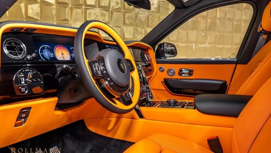Μια Rolls Royce Cullinan για ολιγάρχες