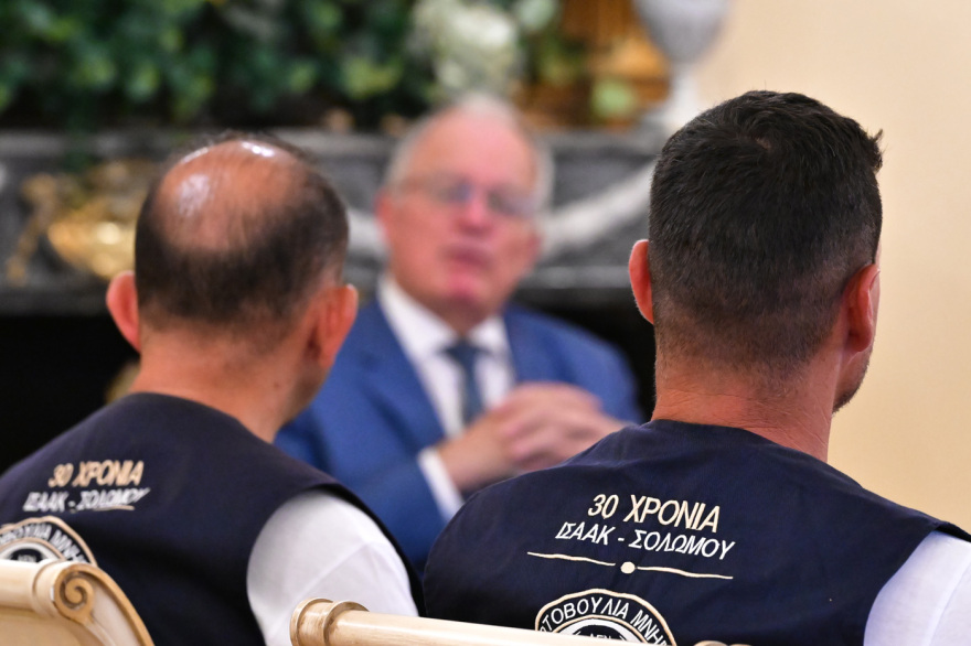 Στην Ακρόπολη οι Κύπριοι μοτοσυκλετιστές της «Πρωτοβουλίας Μνήμης Ισαάκ-Σολωμού», δείτε φωτογραφίες