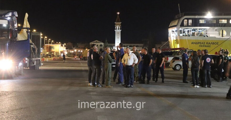 Μεταφέρθηκε με πλοίο το F-16 που έκανε αναγκαστική προσγείωση στο αεροδρόμιο Ζακύνθου, δείτε βίντεο και φωτογραφίες