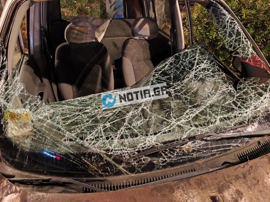 Σοβαρό τροχαίο στη Λεωφόρο Βουλιαγμένης, ανατράπηκε αυτοκίνητο και εγκλωβίστηκε ο οδηγός