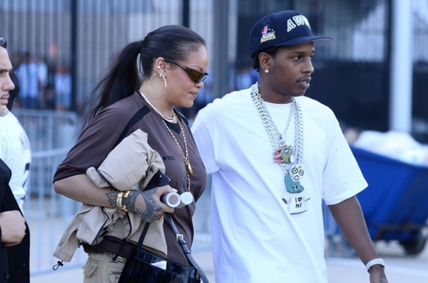 Ριάνα και ASAP Rocky: Η εμφάνιση τους στον τελικό του Μουντιάλ, δείτε φωτογραφίες
