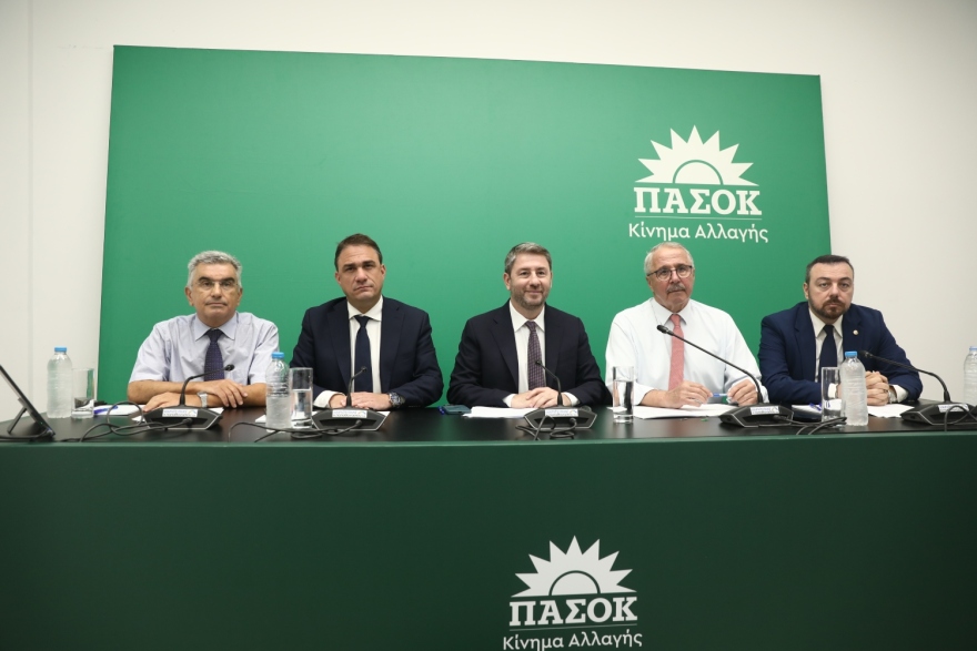 Ανδρουλάκης κατά Μητσοτάκη: Ο Τσίπρας κρίθηκε, τώρα είναι η δική του σειρά