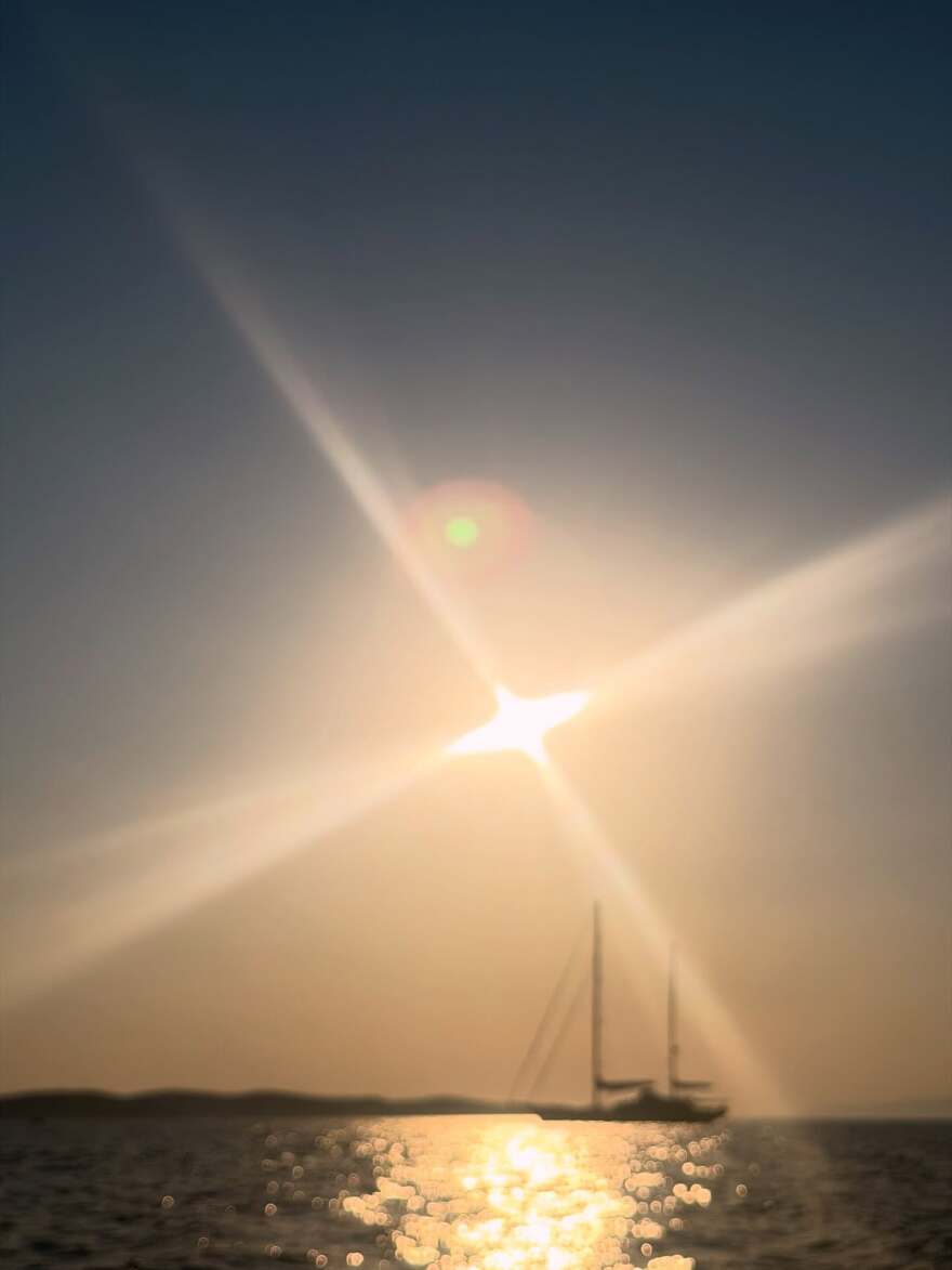 Οι φωτογραφίες της Δούκισσας Νομικού από τις οικογενειακές διακοπές στη Σχοινούσα: Τα πιο σπουδαία πράγματα στη ζωή δεν κοστίζουν τίποτα, έγραψε