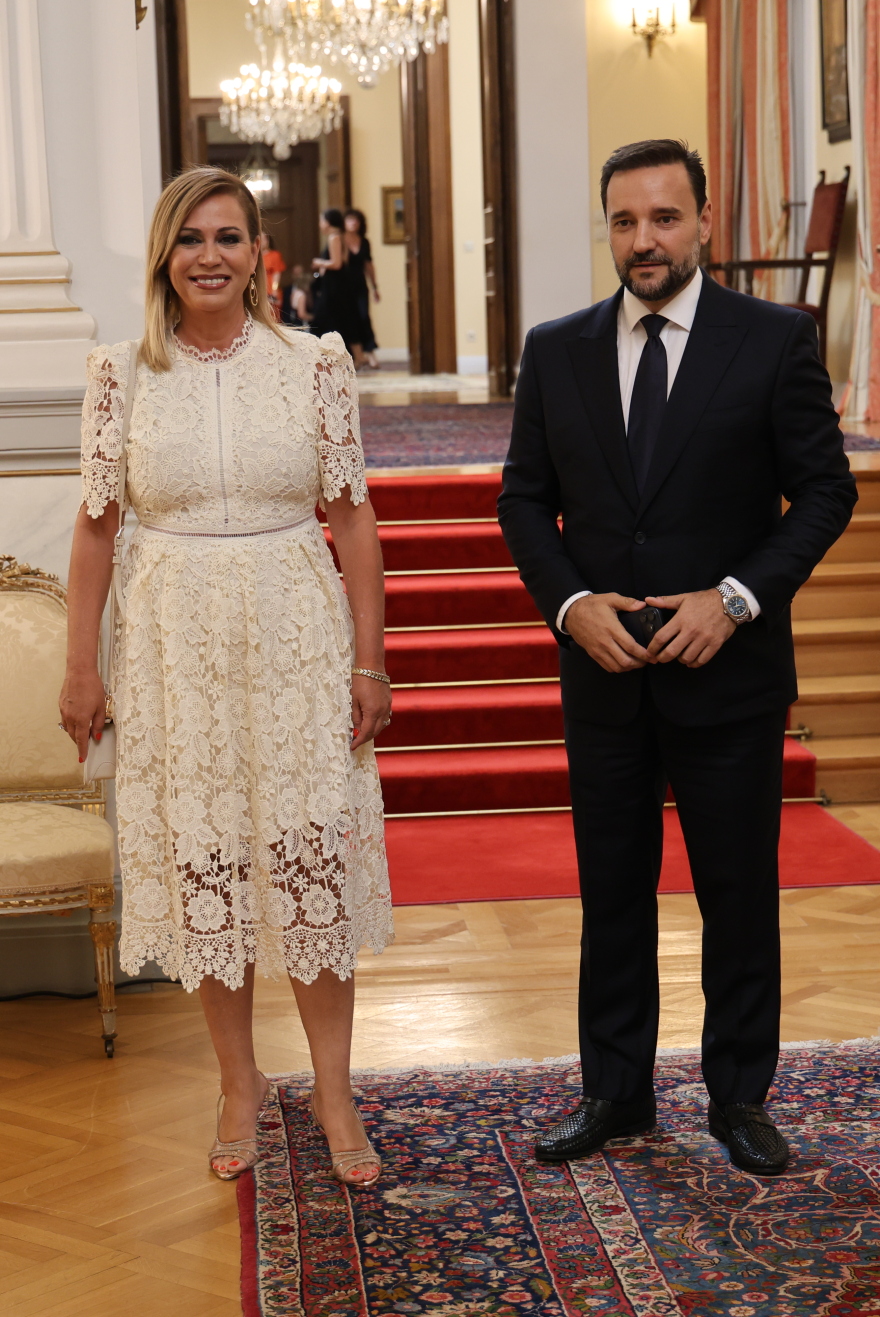 Τα παραλειπόμενα από το Προεδρικό: Οι διάλογοι των αρχηγών, οι «εκλογές τον Μάιο» και τα χαμόγελα Μητσοτάκη-Ανδρουλάκη, δείτε βίντεο και φωτογραφίες