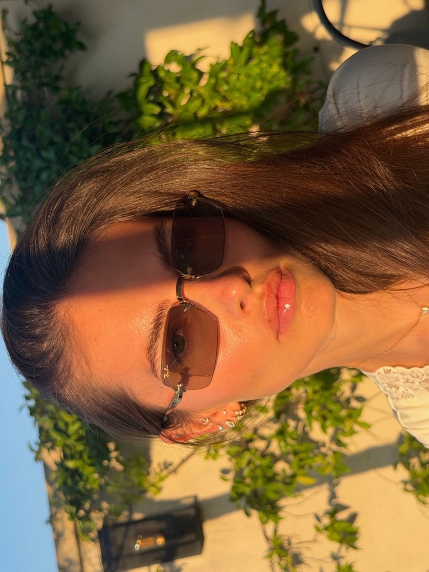 Φωτογραφίες από το bachelorette της Τιλάν Μπλοντό, του «πιο όμορφου κοριτσιού στον κόσμο» σε πολυτελές θέρετρο