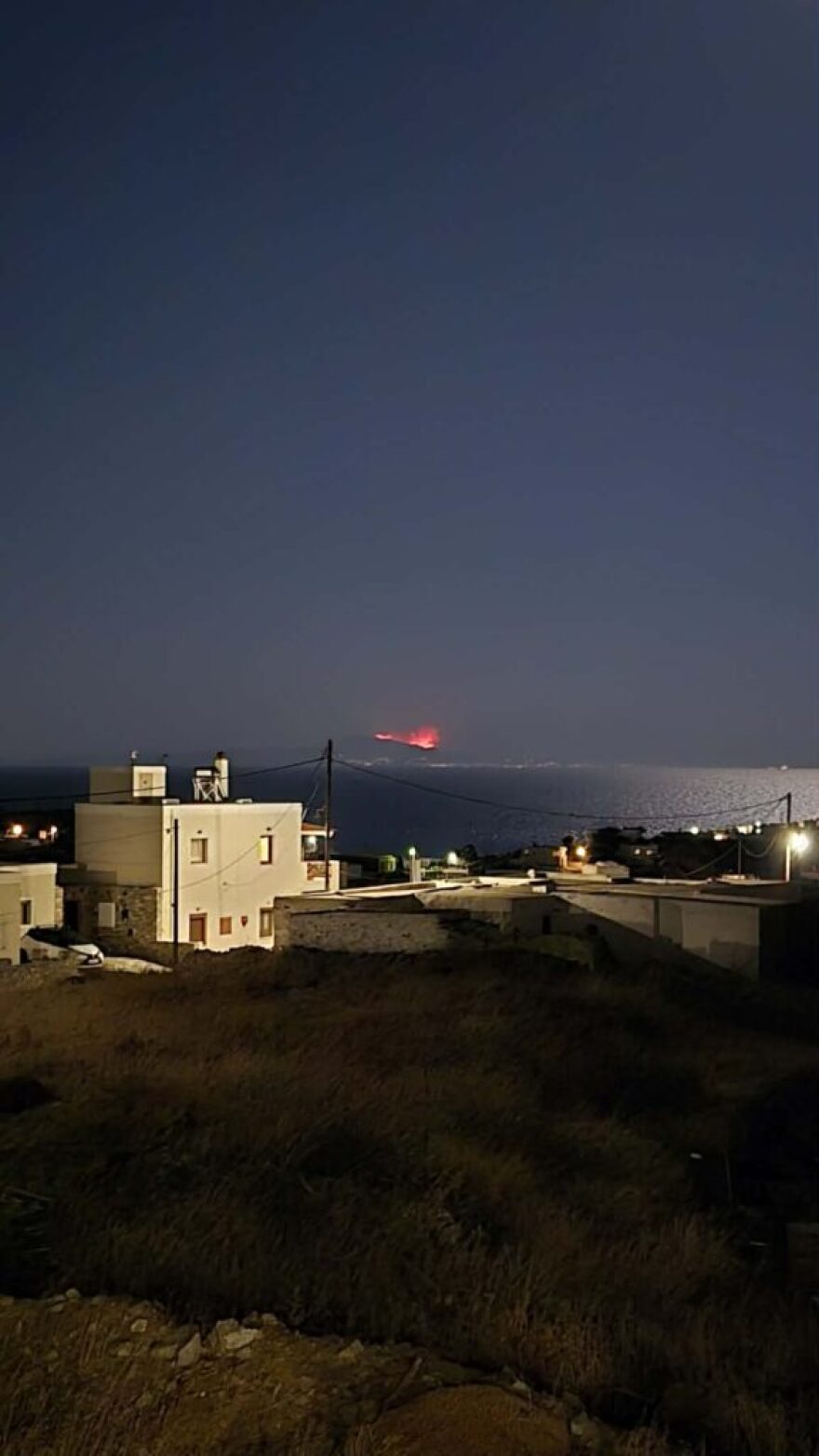 fotia-paros-1-576x1024
