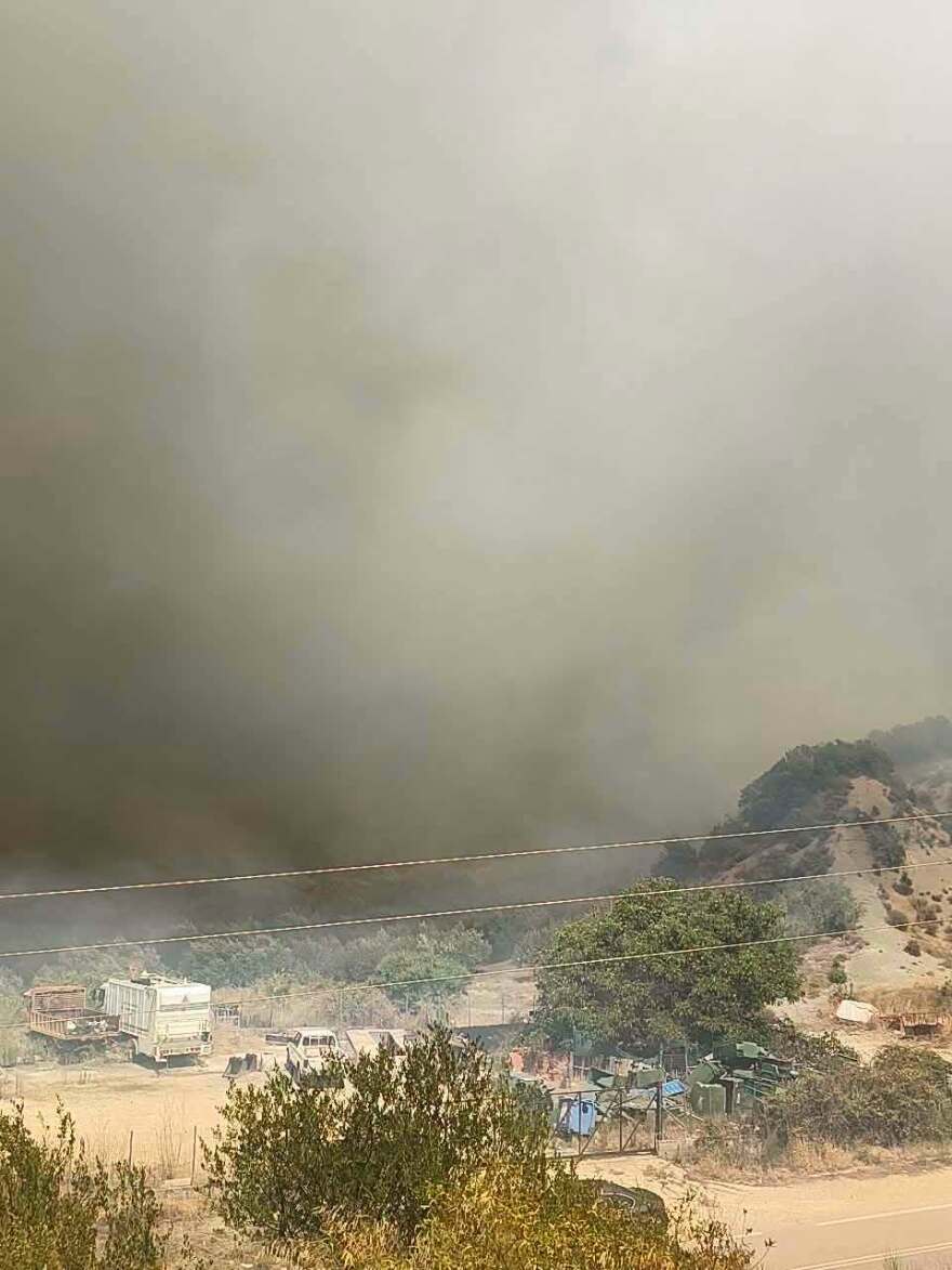 Φωτιά τώρα σε δασική έκταση στο Κομπότι Άρτας, μήνυμα του 112 για ετοιμότητα 

