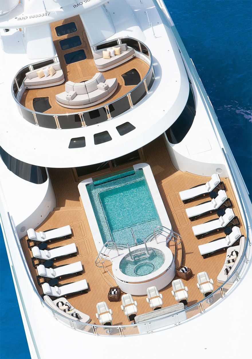 Στο mega yacht «Boardwalk» στην Κέρκυρα η δεξίωση για τα 250 χρόνια από την αμερικανική ανεξαρτησία - Δείτε φωτογραφίες και βίντεο