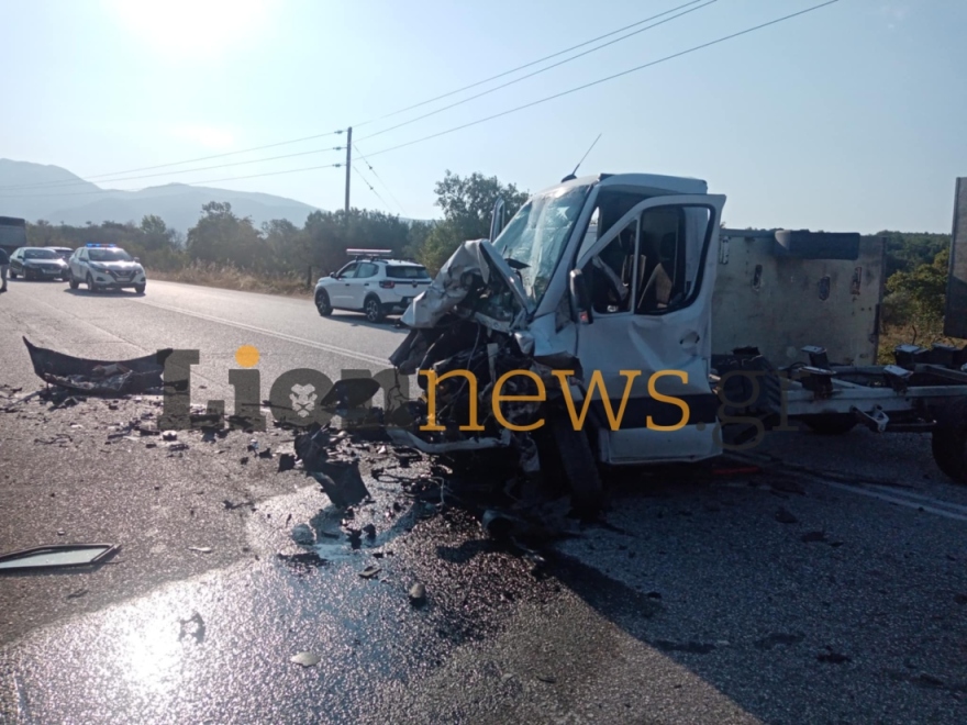 Μητέρα και γιος οι νεκροί από την μετωπική φορτηγού με ΙΧ στις Σέρρες, σοκαριστικό βίντεο από τη στιγμή της σύγκρουσης