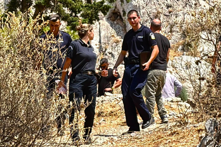 Βρέθηκε σορός σε σπηλιά κοντά στο εκκλησάκι των Αγίων Ισιδώρων στον Λυκαβηττό