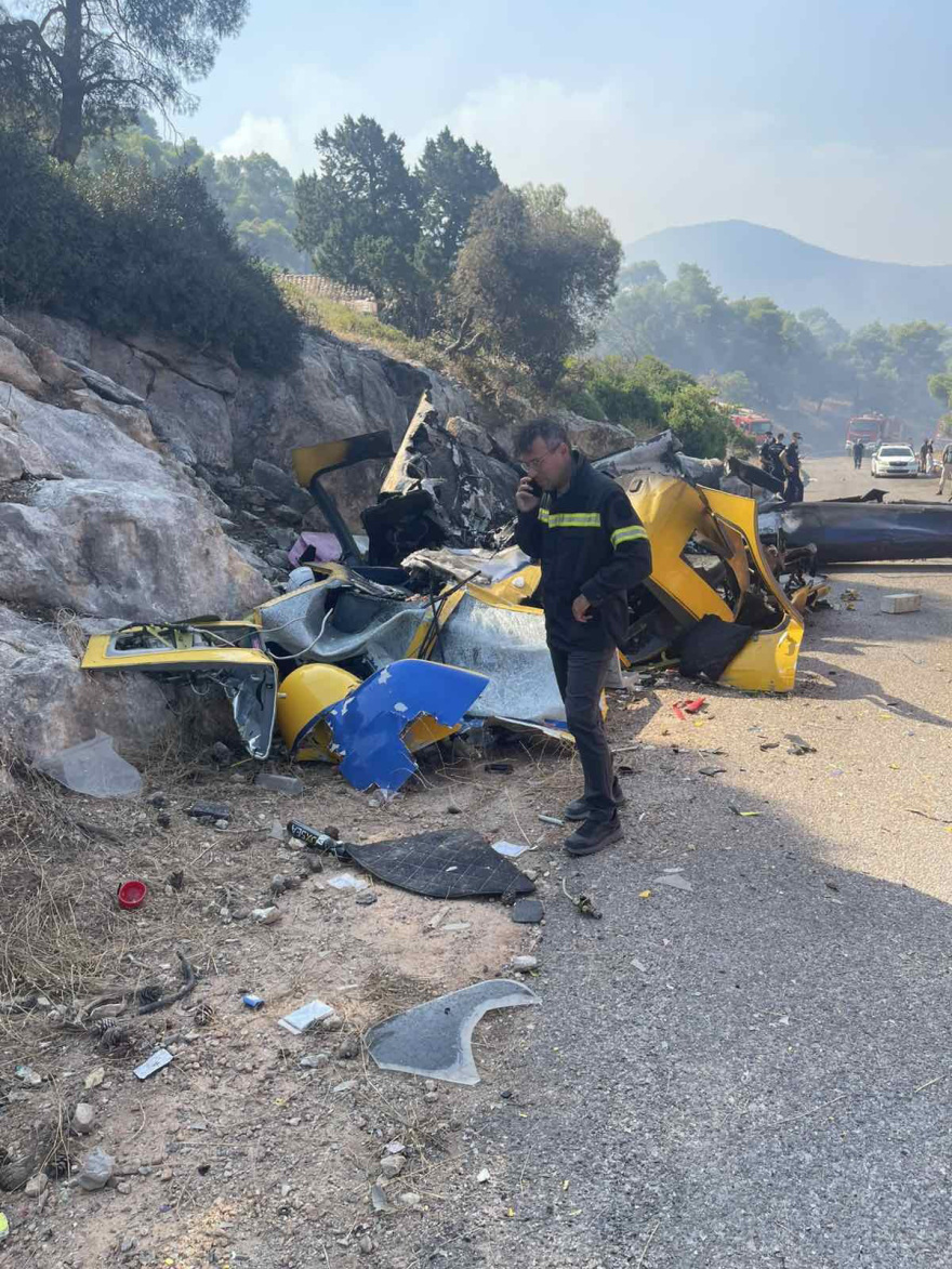 Οι μαρτυρίες κατοίκων για τον δήμαρχο Μάνδρας-Ειδυλλίας: «Έσωσε το σπίτι μας, ενώ δίπλα καιγόταν το δικό του»