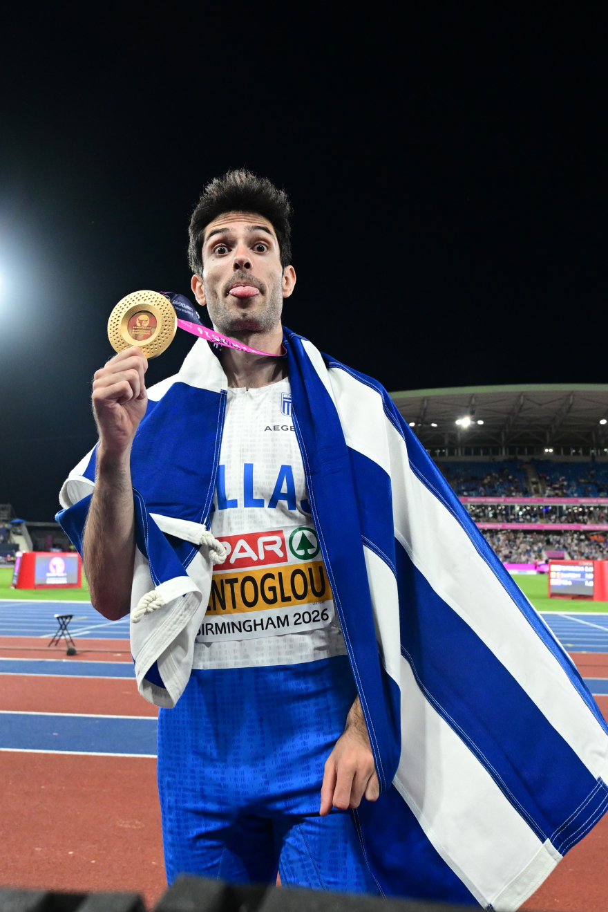 Η απονομή του χρυσού στον Μίλτο Τεντόγλου και ο Εθνικός Ύμνος στο Μπέρμιγχαμ, δείτε βίντεο και φωτογραφίες