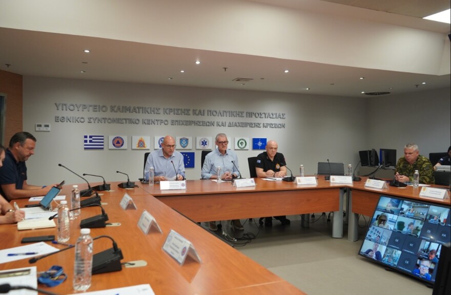 Εκρηκτικό κοκτέιλ με θυελλώδεις ανέμους και υψηλές θερμοκρασίες αύριο, σε red code η Αττική και άλλες δύο περιφέρειες για εκδήλωση πυρκαγιάς