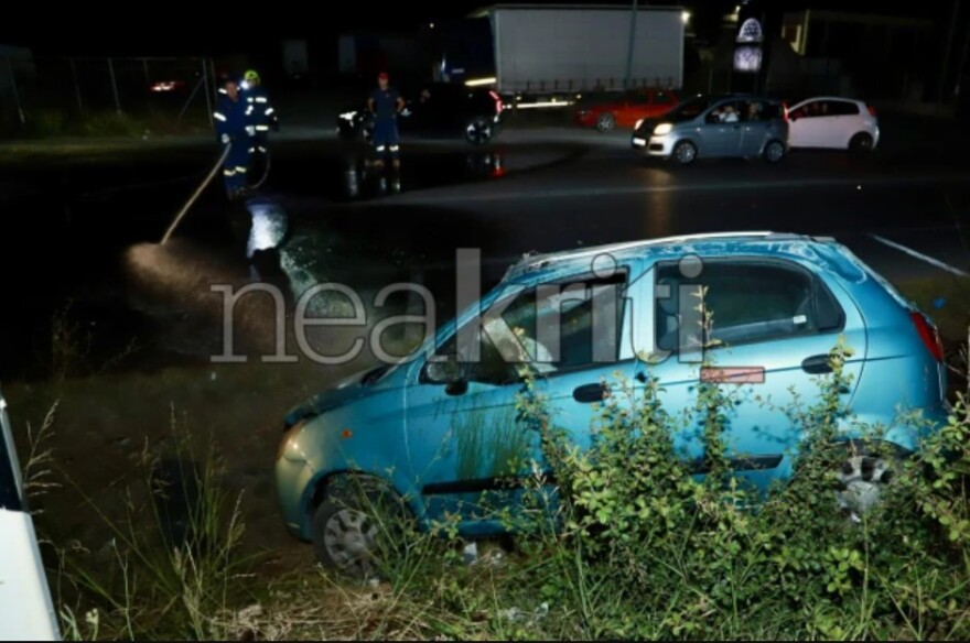 Σοβαρό τροχαίο με δύο εγκλωβισμένους στην Εθνική Οδό Ηρακλείου–Μοιρών, δείτε βίντεο και φωτογραφίες