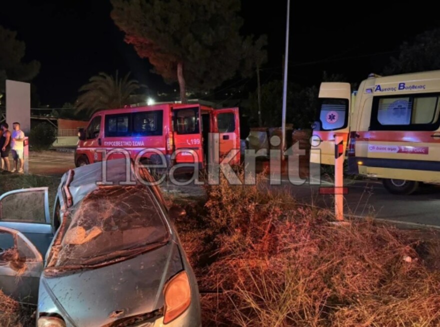 Σοβαρό τροχαίο με δύο εγκλωβισμένους στην Εθνική Οδό Ηρακλείου–Μοιρών, δείτε βίντεο και φωτογραφίες