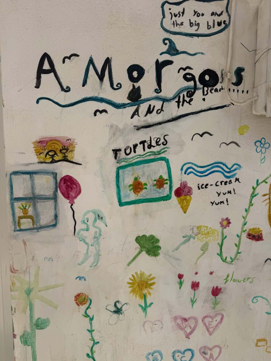 Η Μαρία Σολωμού περνάει τον Δεκαπενταύγουστο στην Αμοργό, δείτε φωτογραφίες
