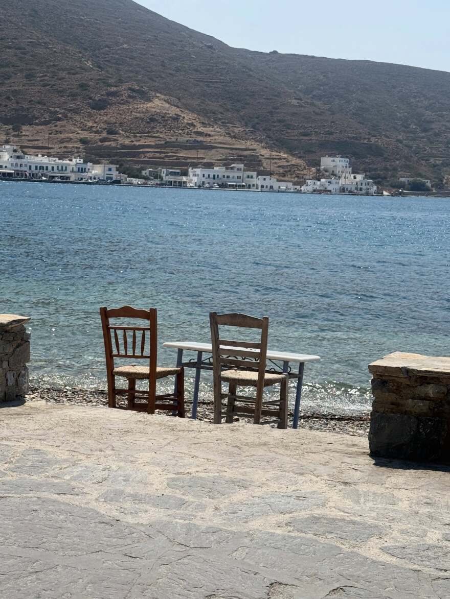 Η Μαρία Σολωμού περνάει τον Δεκαπενταύγουστο στην Αμοργό, δείτε φωτογραφίες
